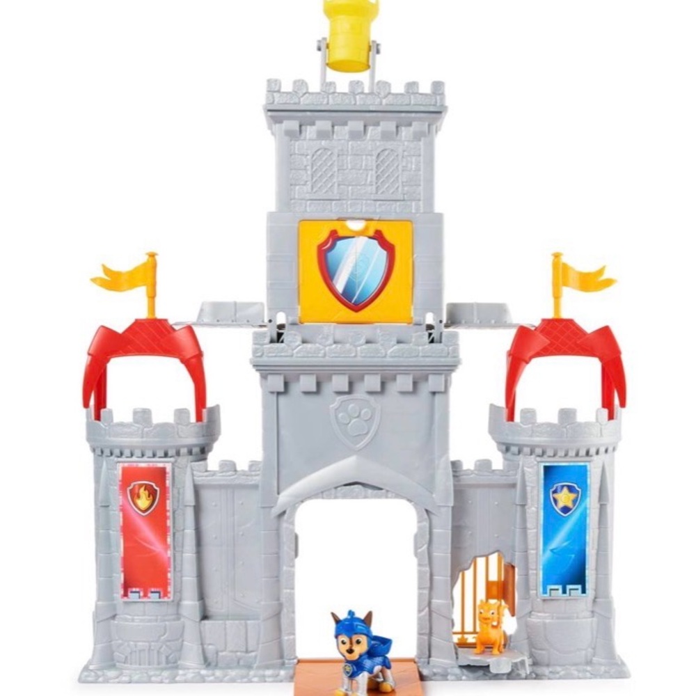 PAW PATROL -  Castle Playset - With Chase & Zuma Figures